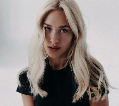 Квіткова відповіла, чи зраджувала Добриніна та чи має роман з Лаченковим