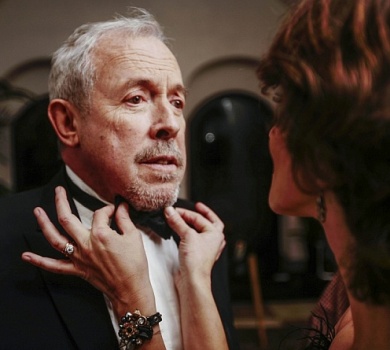 Макаревич з удвічі молодшою дружиною показали фото зі свого єврейського весілля 