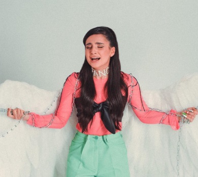 Трінчер пожалілася на зайву вагу та розказала, що її дратує в Києві