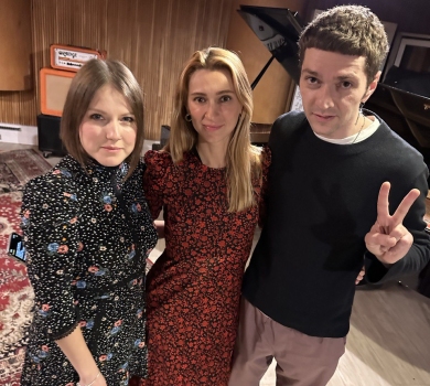 Пів ночі проплакала: Тayanna презентувала щемливий трек, записаний із білоруським гуртом 