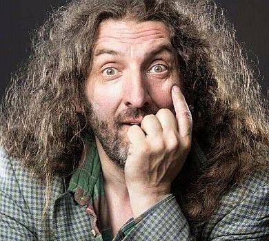 Підозрюють у розбещенні неповнолітніх: поліція затримала 56-річного зіркового фотографа Ктиторчука