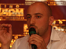 Лазарович розповів про кастрацію і дружбу з олігархами