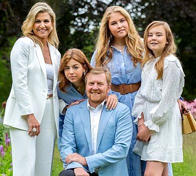 Принцеса плюссайз: глянець втрапив у скандал через статтю про 16-річну доньку короля Нідерландів