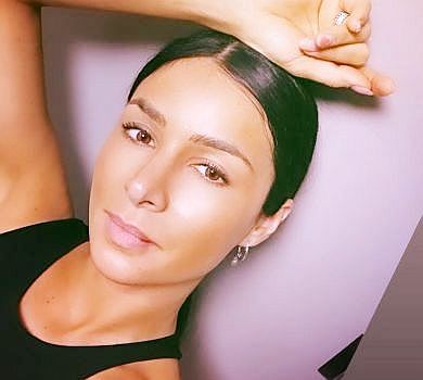 Огнєвіч качає горіх, щоби він не став зморщеною грушею. ВІДЕО