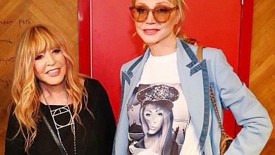 Пугачова в стильному чорному луці потусила на дні народження онучки