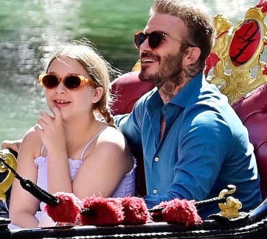 Татова принцеса: Бекхем з 10-річною донькою в ошатній сукні засвітився на івенті у Венеції