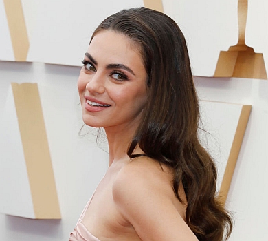 Міла Куніс скаламутила мережу, назвавши борщ російським супом