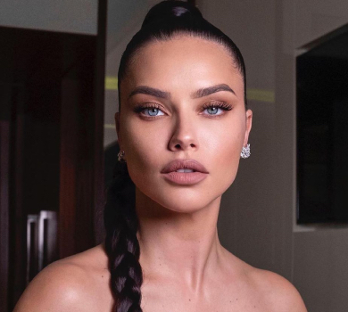 Супермодель Ліма втретє стала мамою та оголосила ім'я малюка