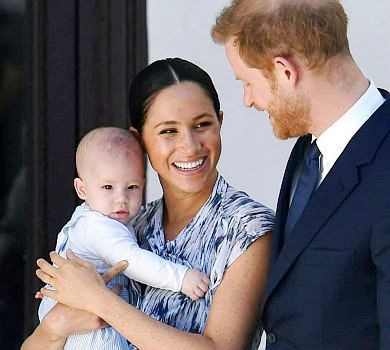 Королівський дебют: принц Гаррі та Меган у Кейптауні вийшли на люди з 4-місячним сином