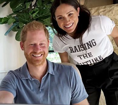 На домашньому: всміхнені Меган Маркл і принц Гаррі показалися в документалці