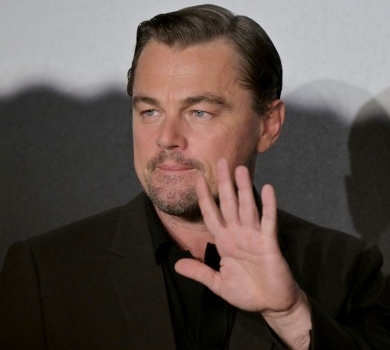 Недостосунки: інсайдер розказав, що відбувається між ДіКапріо та Хадід