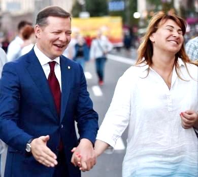 Ляшко в річницю весілля показав романтику з Ростіком. ФОТО