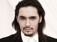 Козловського пов'язали, а він приставив пістолет до скроні