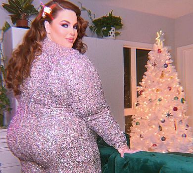Тесс Холлідей у блискучому комбінезоні назвалася товстодупою верхівкою для ялинки  