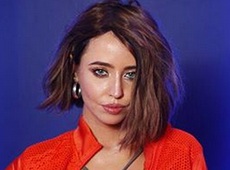 Дорофеєва сходила до посольства Кореї по нагороду. ФОТО