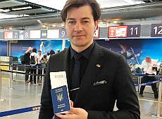 У Нищука показали дошку з Давосу та пояснили дорогі делікатеси 