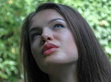 Міс Україну-2009 в Африці спершу морозили, а тепер загодовують