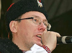 Скандаліст Луценко і Доній взялися за яйця