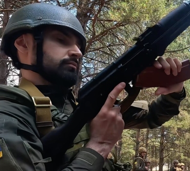 Мобілізований Козловський показав, що поробляє на полігоні. ВІДЕО