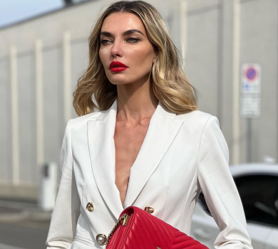 Stand with Ukraine: Байкова в Куршевелі показалася в патріотичних луках