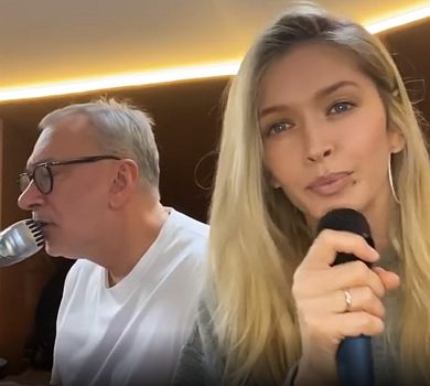 Брежнєва з дочкою та Меладзе кумедно заспівали про коронавірус. ВІДЕО