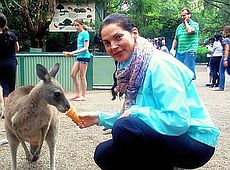 Литовченко у відпустці частувала кенгуру та папуг. ФОТО