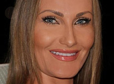 Коханка Черновецького змінила прізвище