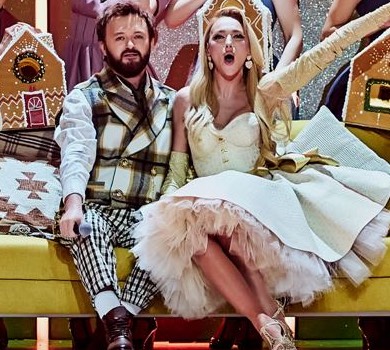 Полякова та DziDzio помінялися тілами у новорічному кліпі. ВІДЕО