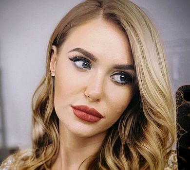 НеАнгел Слава натякнула на роман з ексзаступником голови Нафтогазу 