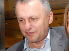 Суркіс у зачатті дитини розраховує на Бога