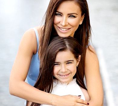 Лорак на 8-річчя доньки влаштувала їй свято з їстівним кораблем. ФОТО 