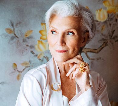 Мей Маск підтримала подругу Кіану Рівза: Сиві жінки круті