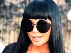 Кішечка Ахат у купальнику показала свій просекко-детокс