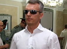 Хорошковський добудовує маєток з церквою та власним ставком. ФОТО 