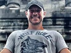 Руками смачніше: Трапезу Киви на Балі висміяли у мережі. ВІДЕО