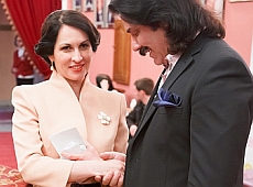 Як Зібров в опереті тиснув ручку Калетнік 