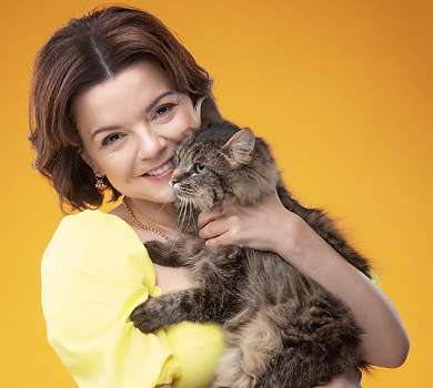 Раніше невідомий світ любові: Падалко з улюбленицею на руках з’явилася в зооглянці