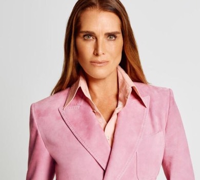 Відмова від алкоголю і туш у два шари: Брук Шилдс показала, як доглядає за шкірою й фарбується у 56 років