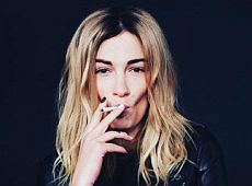 Приходько оголосила, що кидає палити, та запустила флешмоб