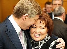 Бахтєєва про день народження Ахметова: бутєрбродікі та cимвол Миру