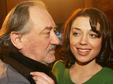 Богдан Ступка зв‘язався з екс-ВІА-Грою і Писанкою