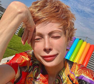 Фоткає він vs фоткає вона: Лебідь насмішила мережу собою і Розенком 