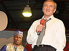 До Аделаджі через сморід відмовилися приїжджати друзі