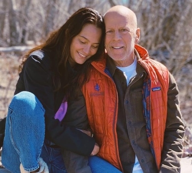 Міцний горішок: дружина 67-річного Вілліса показала, як він проводить час, пішовши з кіно через хворобу