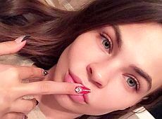 Свободу Рибці: російська поліція відпустила ескортницю після втручання Лукашенка