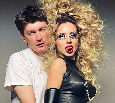 Лоліта, Собчак з цицьками на волоссі та Варнава знялися у моторошному кліпі Лободи