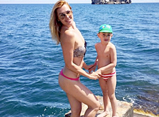 Схудла Клочкова відкрила пляжний сезон в окупованому Криму. ФОТО