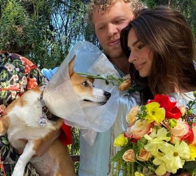 Карантинне весілля: Ратаковскі одружила свого собаку 