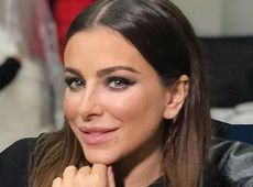 Лорак із дочкою відзначили перші канікули поїданням тортів 