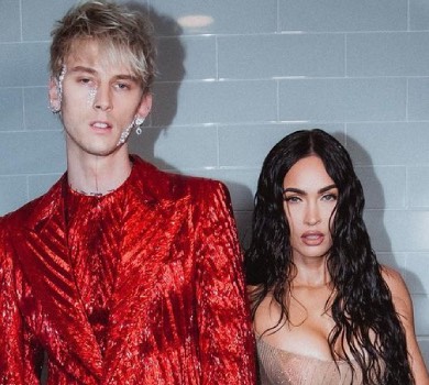 Сказала так і випила його крові: Меган Фокс заручилася з музикантом Machine Gun Kelly